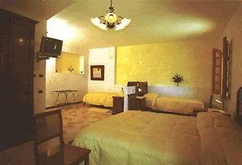 Diana Bed & Breakfast 3*