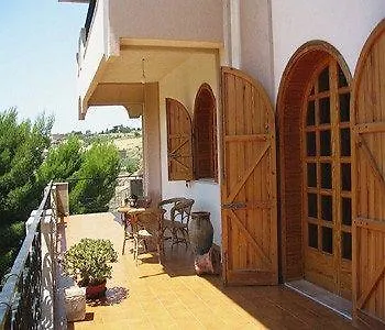 Diana Bed & Breakfast