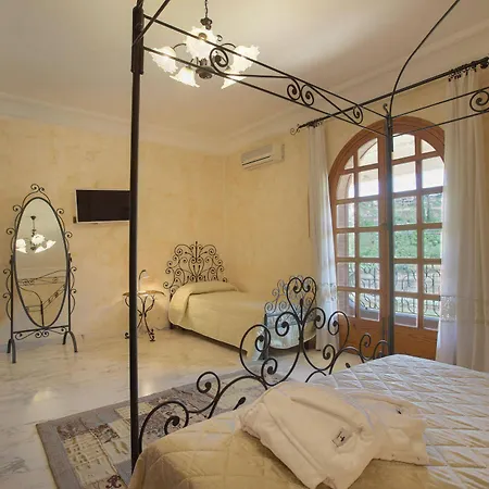 Diana Bed & Breakfast 3*