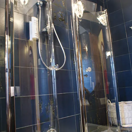 Diana Bed and breakfast 4*