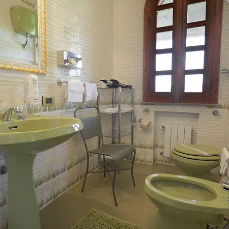 Diana Bed and breakfast 4*