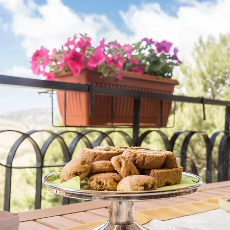 Diana Bed & Breakfast 4*