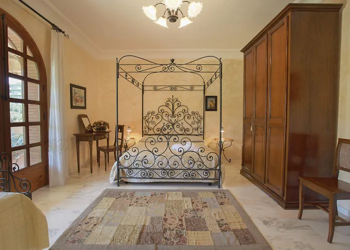 Diana Alojamento de Acomodação e Pequeno-almoço